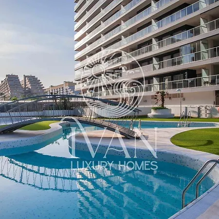 Casa Rubicer Ivan Luxuryhomes 4ªpta Norte 1ªlinea Apartment *